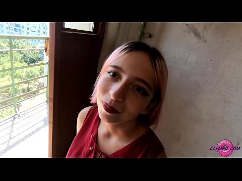 ❤️ Student Sensual siše stranca u zaleđu - sperma mu na licu ❤❌ Porno kod nas ☑
